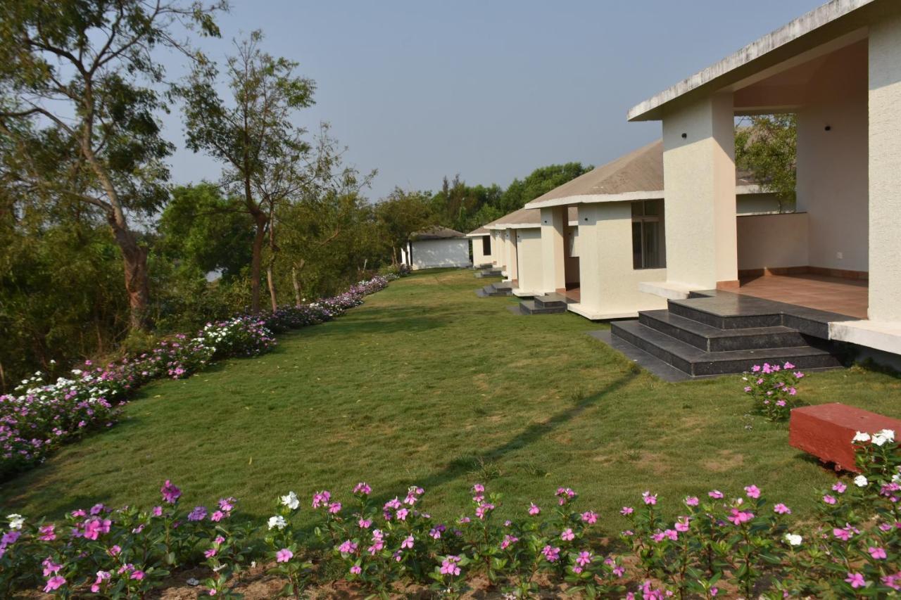 Samudra Resorts And Spa Puri Εξωτερικό φωτογραφία